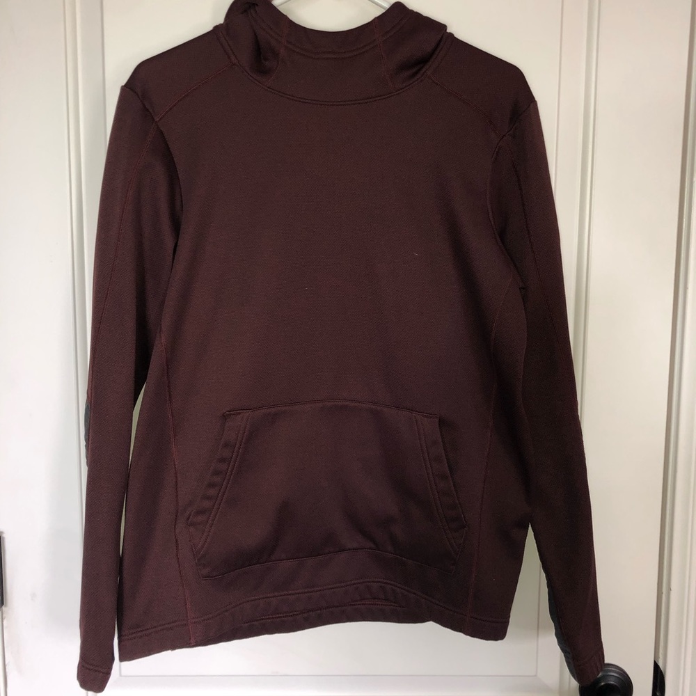 Mountain Hardware Hoodie